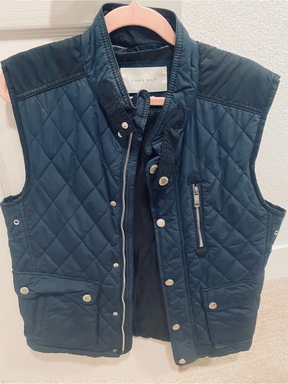 Zara Man Black Quilted Vest with Stand Collar